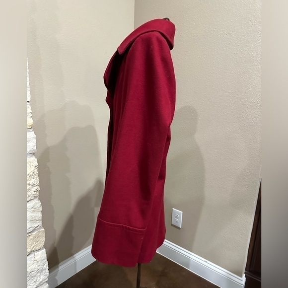 Women’s Anne Klein Burgundy Wool Blend Coat With Black Buttons, EUC! - Picture 5 of 8